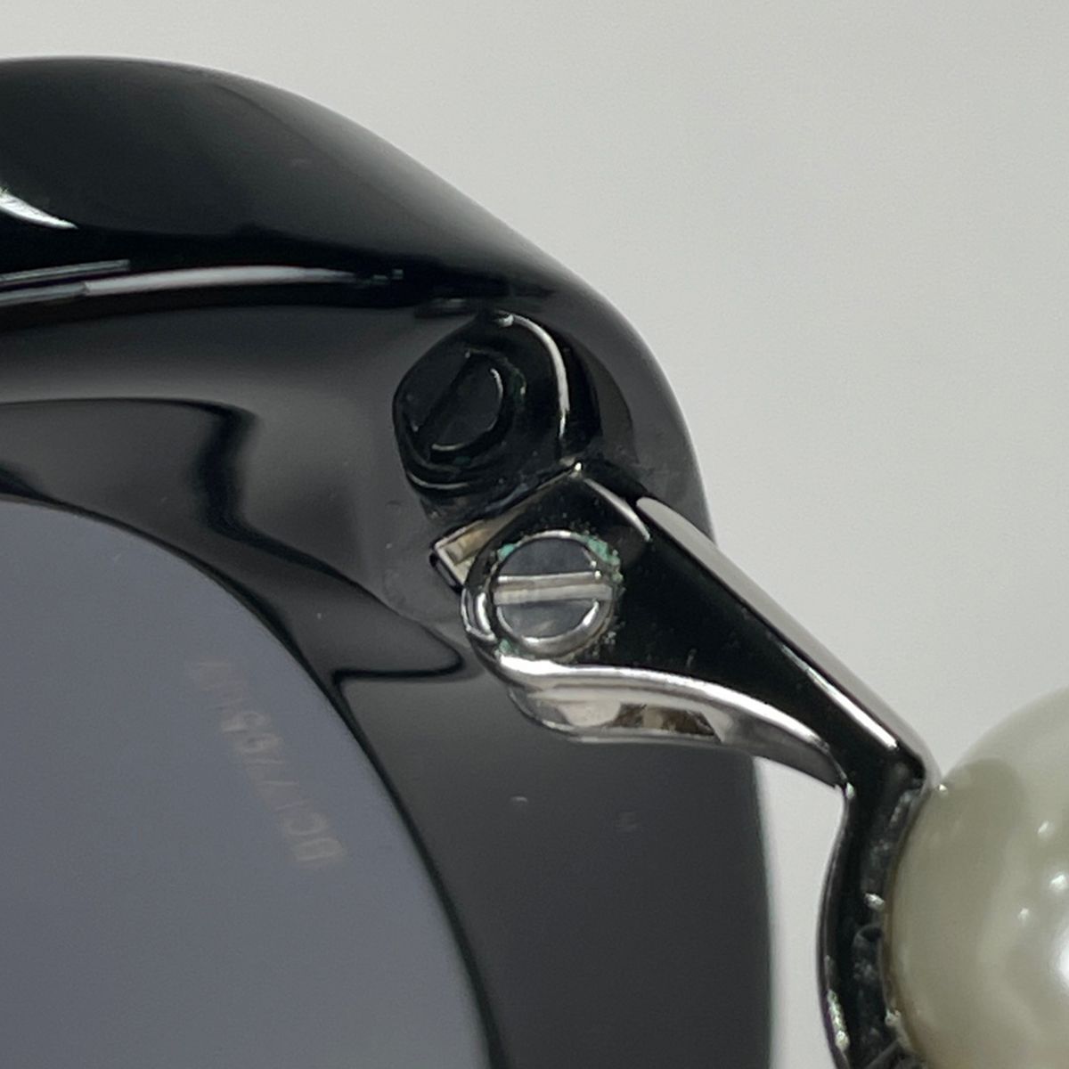 Chanel Sunglasses CC Logo Acetate Fakepearl Black Eyewear — view 5