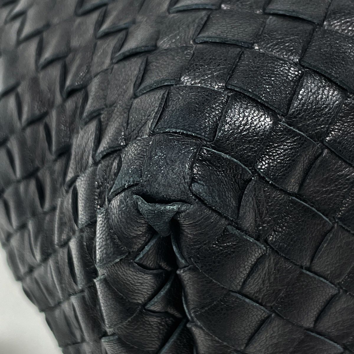 Bottega Veneta Tote Intrecciato Leather Black — view 3