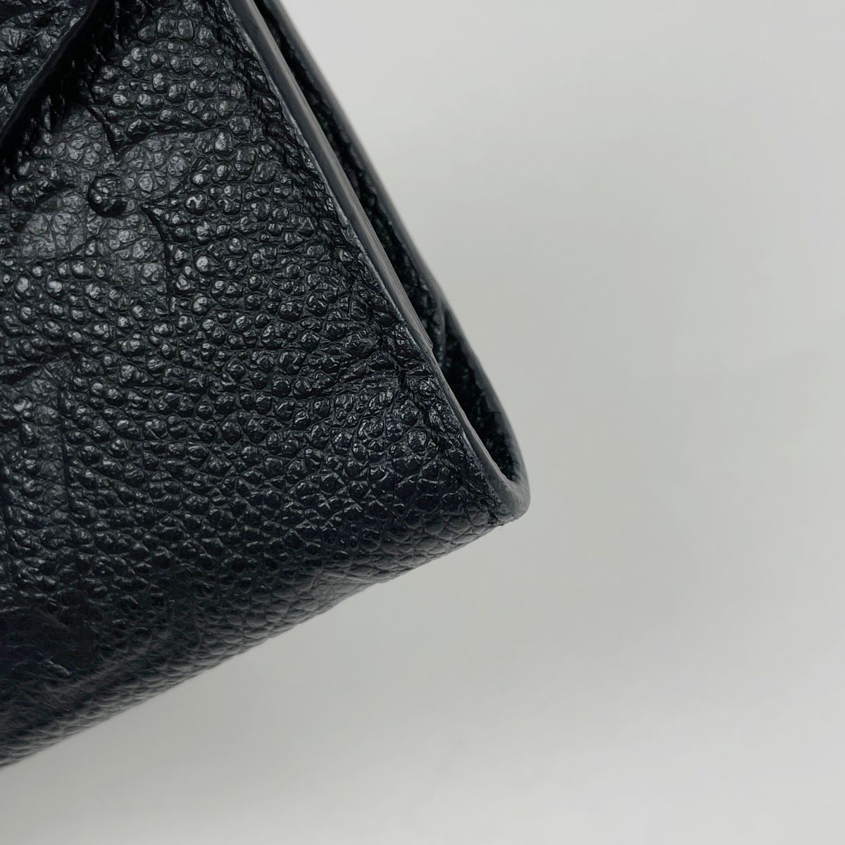 Louis Vuitton Portefeuille Curieuse Compact Trifold Wallet Monogram Empreinte — view 3