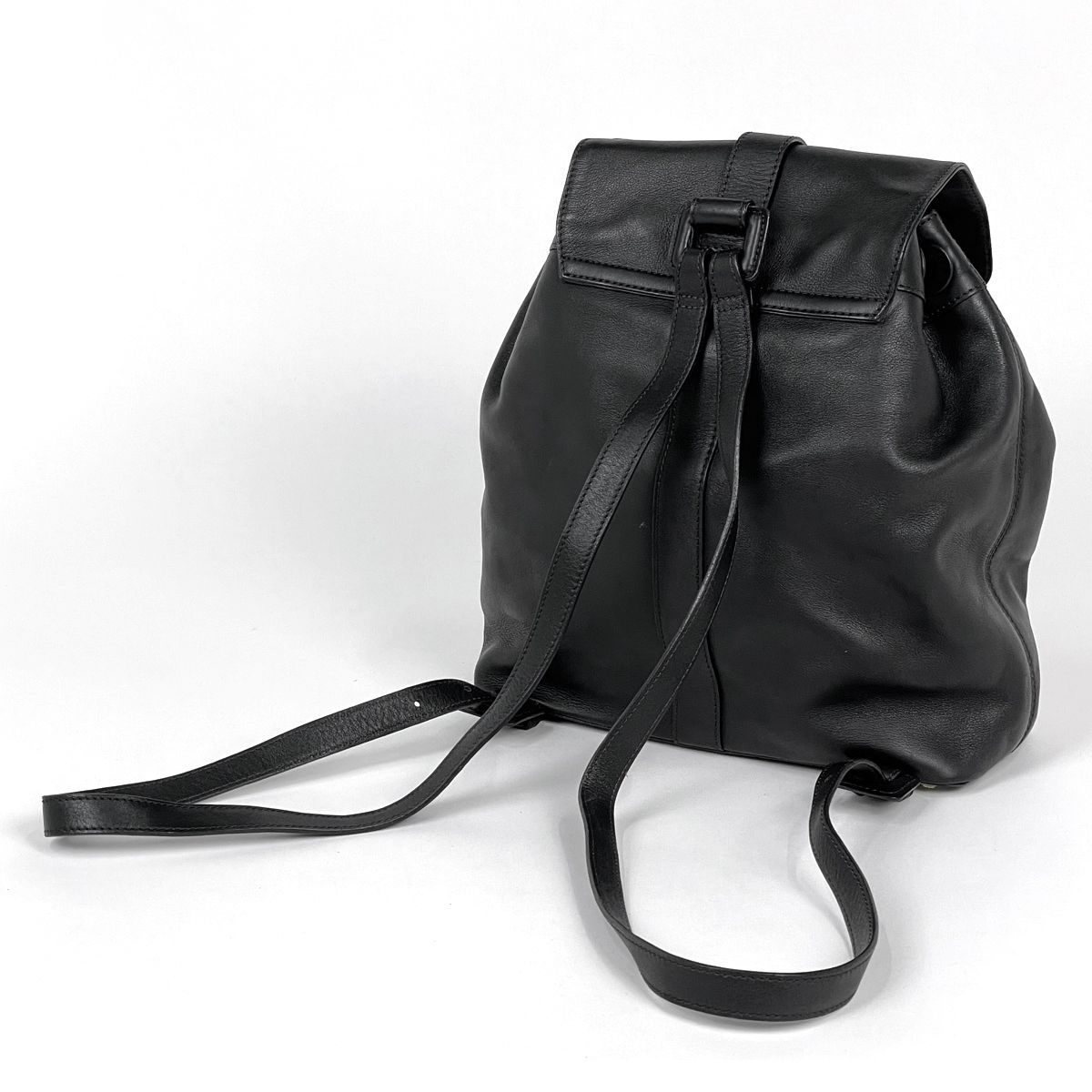 Chanel Backpack CC Logo Leather Black — view 2
