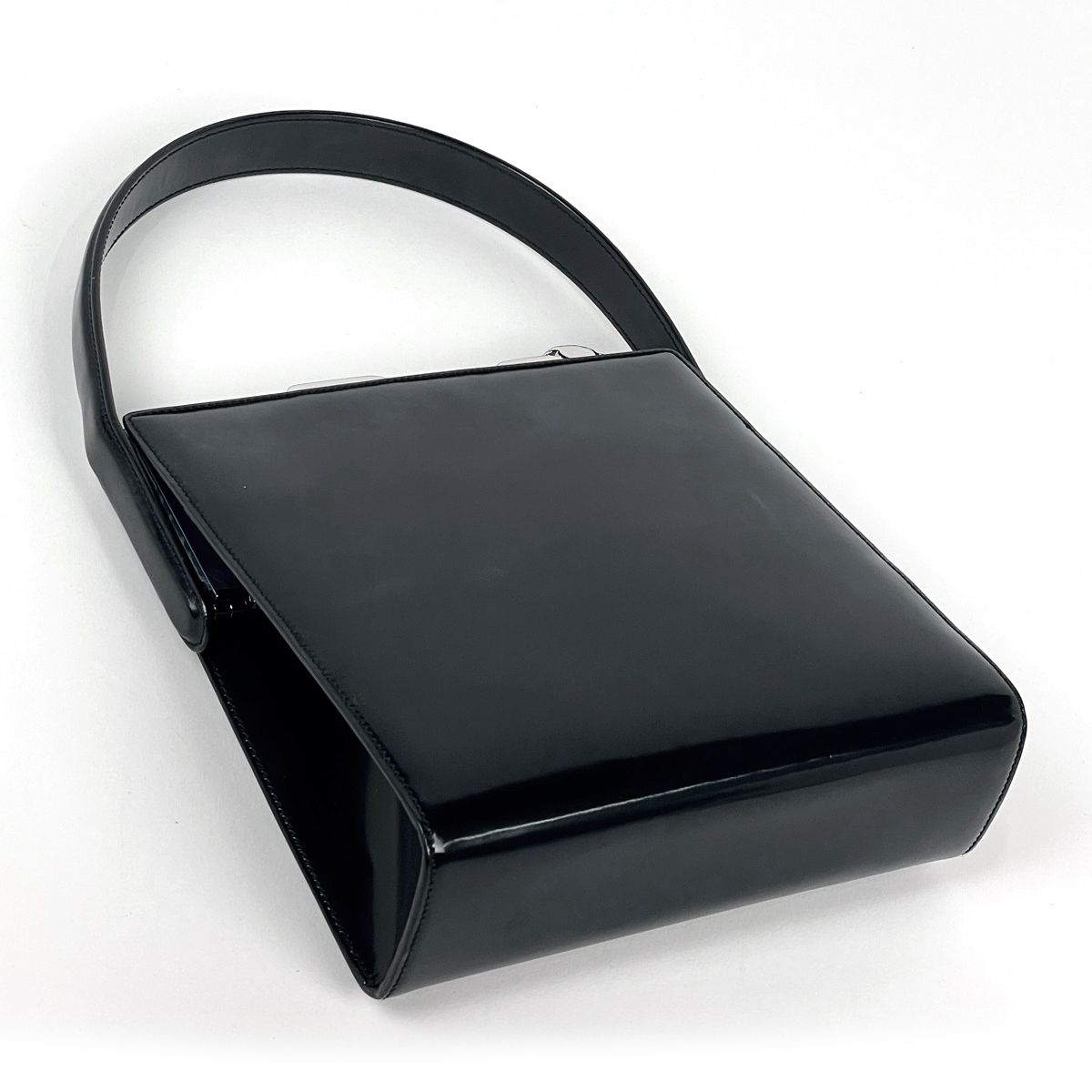 Cartier Handbag Kiss Lock Leather Black — view 2