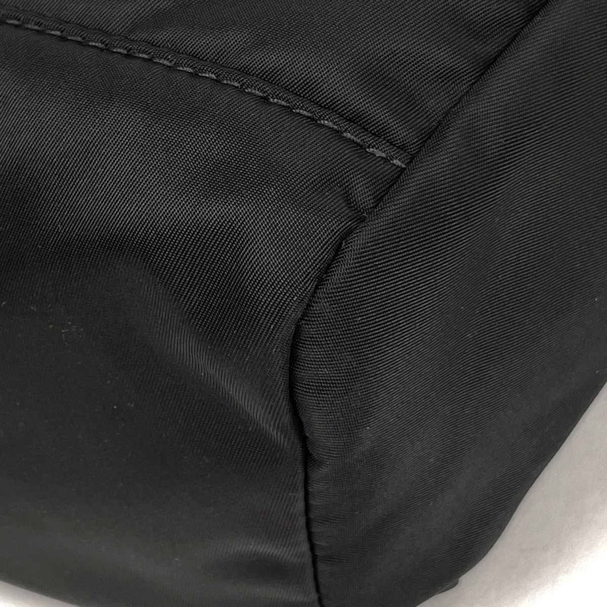 Prada Shoulder Bag Nylon Nero — view 3