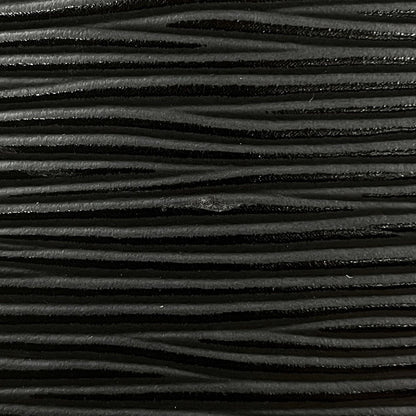Louis Vuitton Alma Handbag Epi Noir — view 4