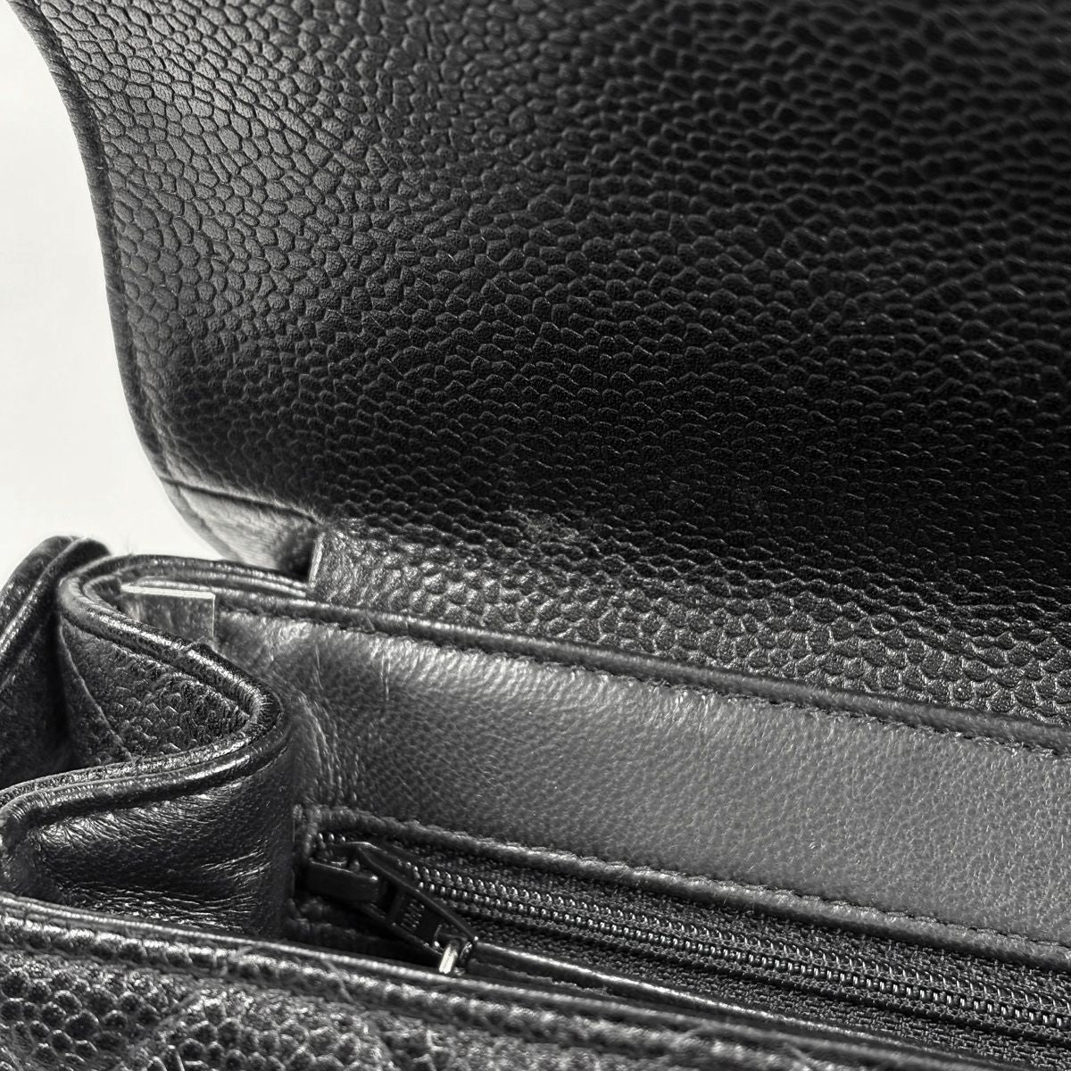 Chanel Handbag CC Logo Quilted Double Face Caviar Leather Black — view 5