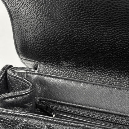 Chanel Handbag CC Logo Quilted Double Face Caviar Leather Black — view 5