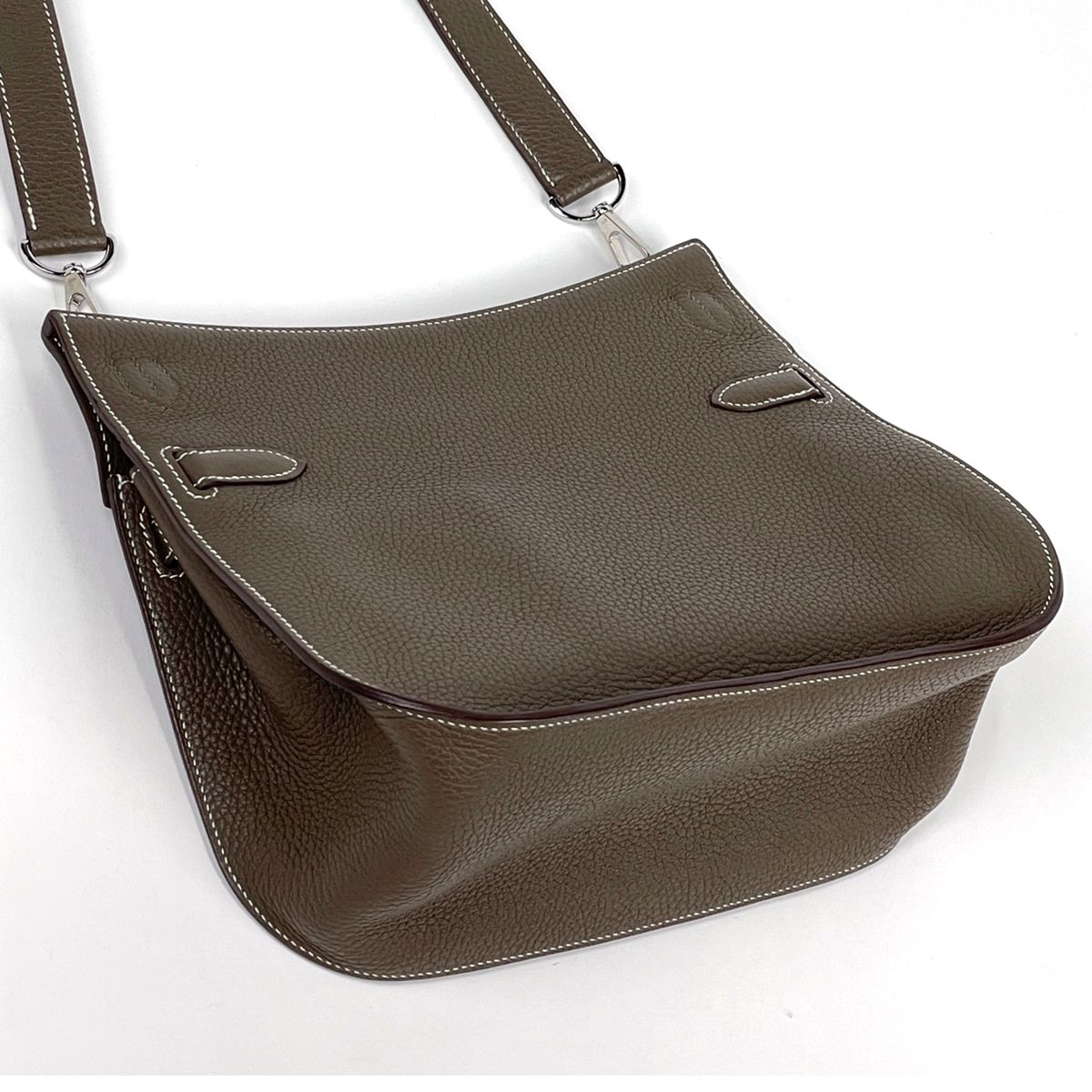 Hermes Gypsy 28 Shoulder Bag Taurillon Clemence Etoupe — view 2