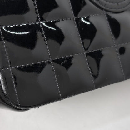 Chanel Chocolate Bar Shoulder Bag CC Logo Kiss Lock Enamel Bag Patent Leather — view 8