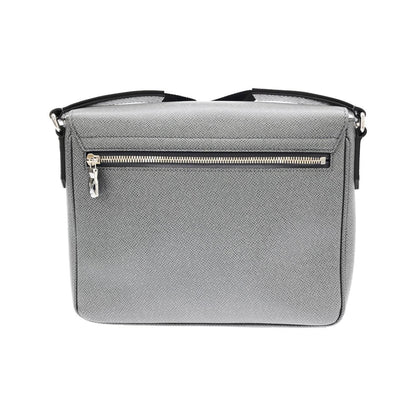 Louis Vuitton Taiga District PM Shoulder — view 2