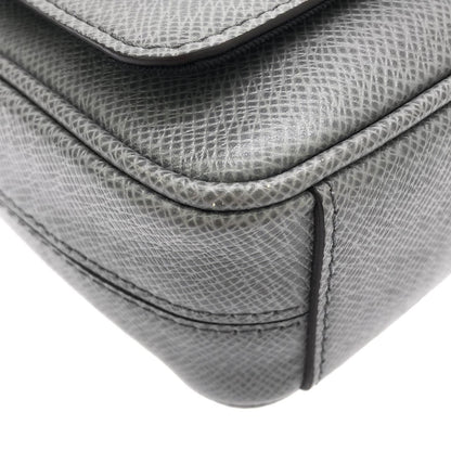 Louis Vuitton Taiga District PM Shoulder — view 3