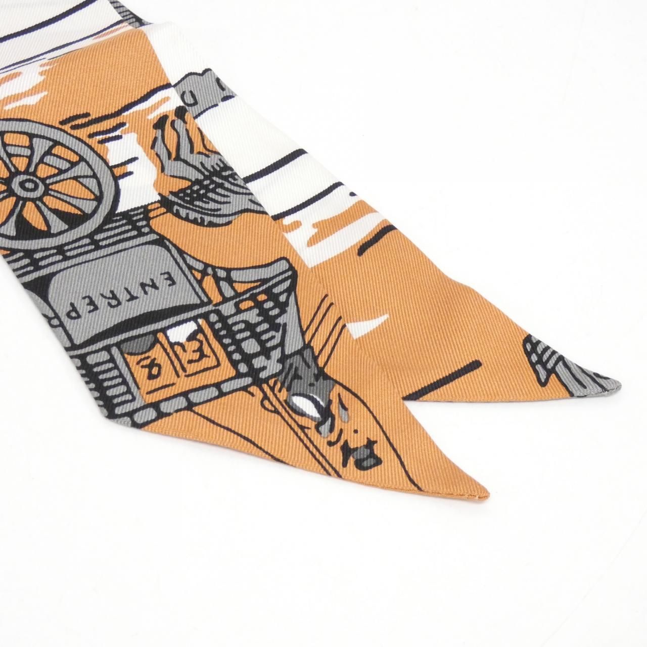 Hermes Jeu Des Omnibus Et Dames Twilly S Scarf — view 2