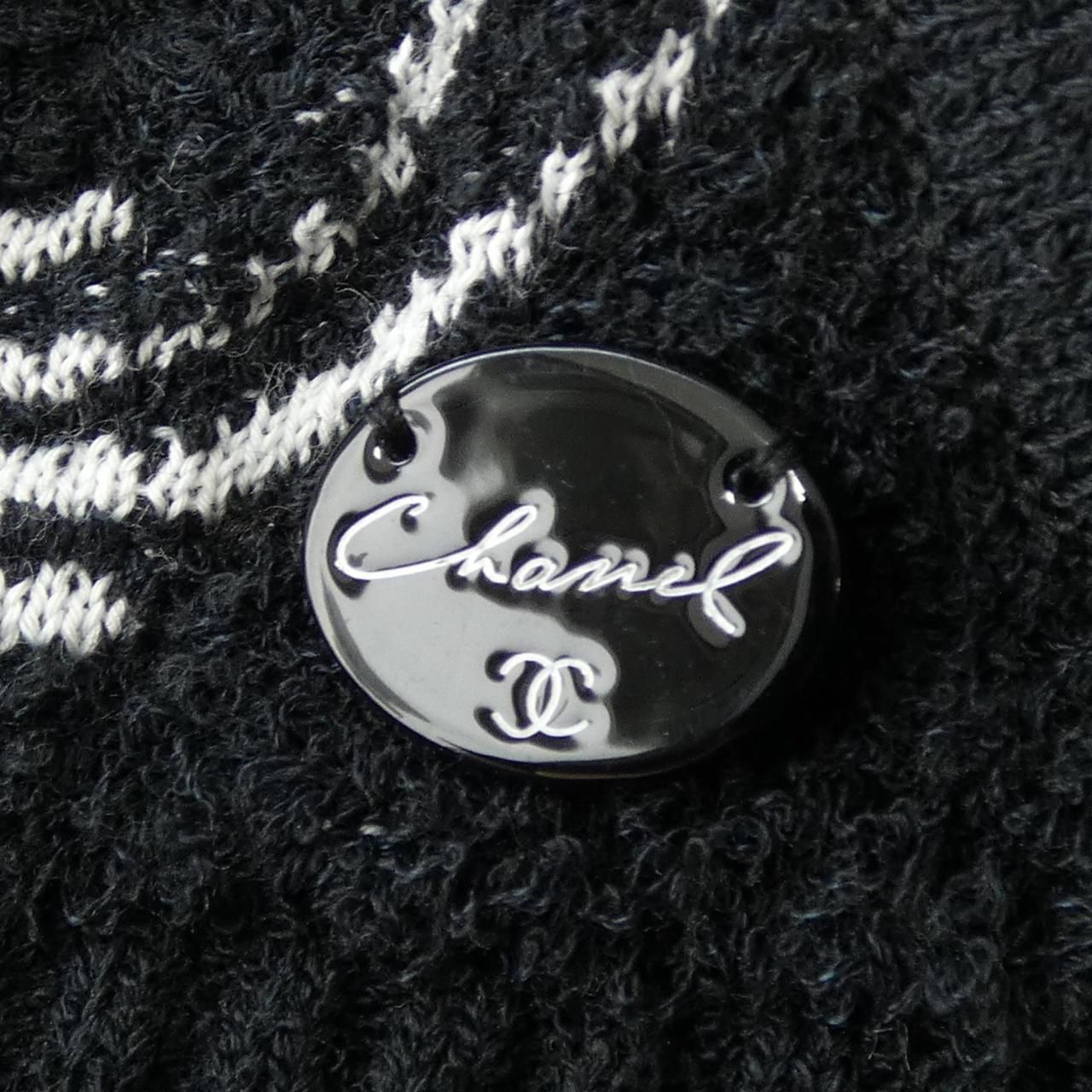 Chanel 22c Hoodie Black — view 8