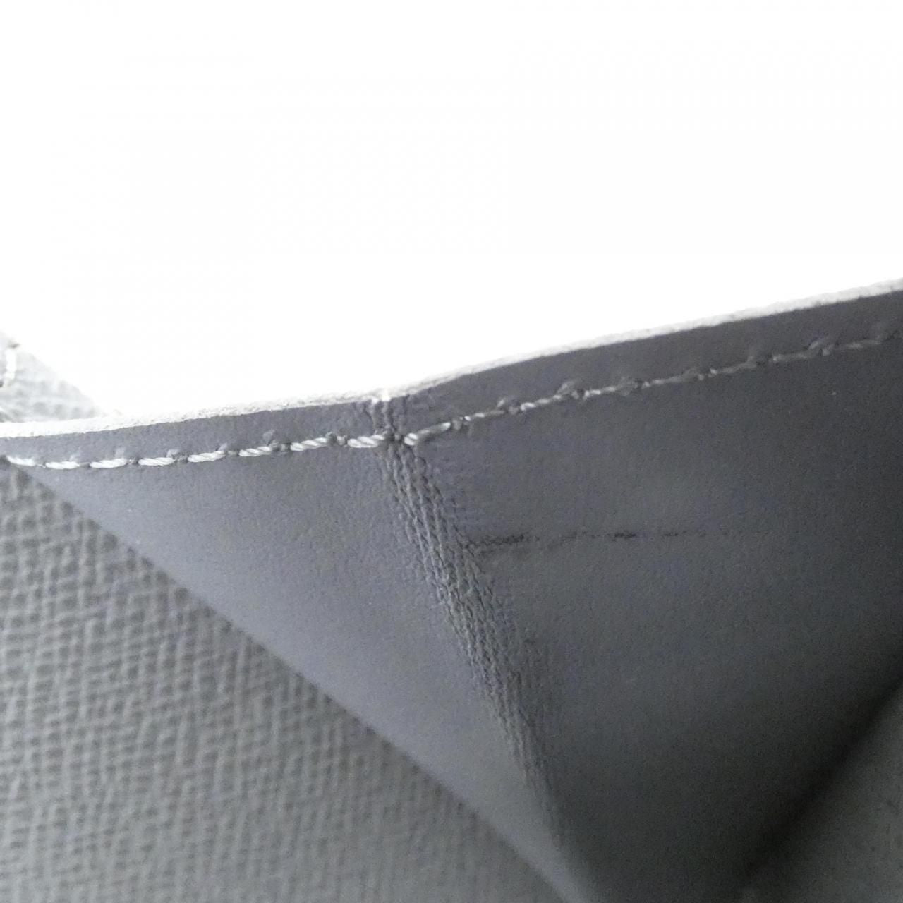 Louis Vuitton Monogram Denim Zippy Wallet — view 4