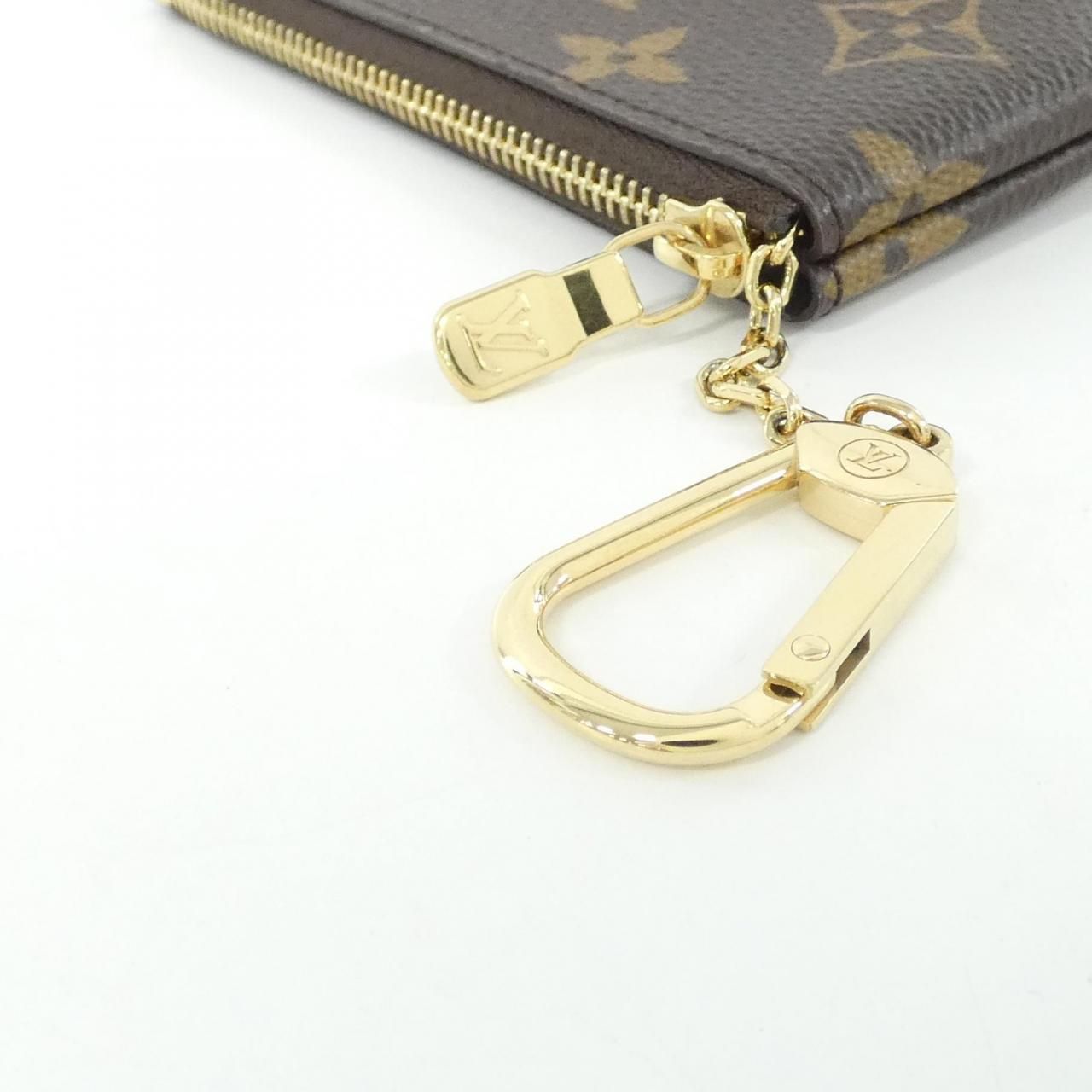 Louis Vuitton Monogram Pochette Cles Coin & Key Case Key Holder — view 2