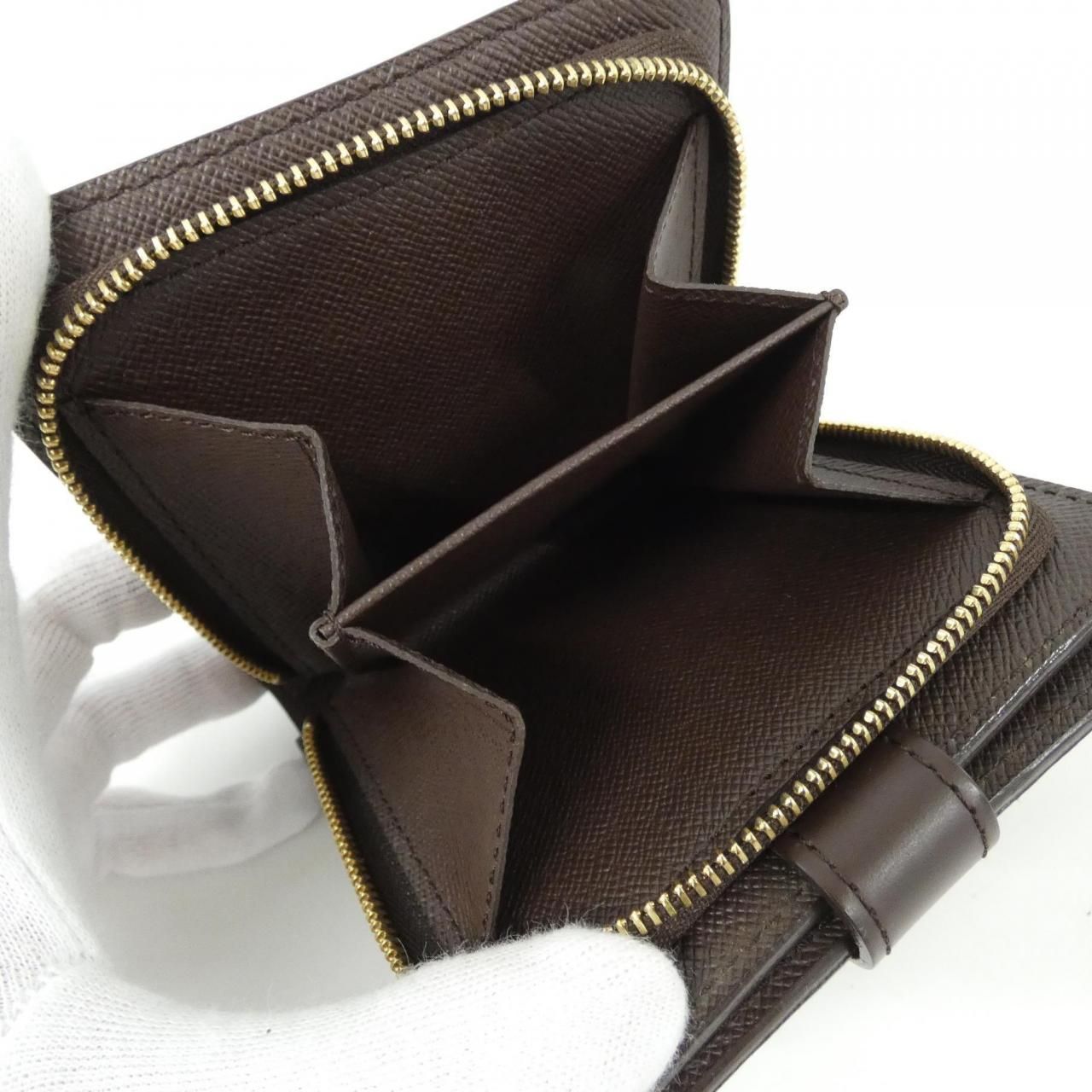 Louis Vuitton Damier Compact Zip Wallet — view 8
