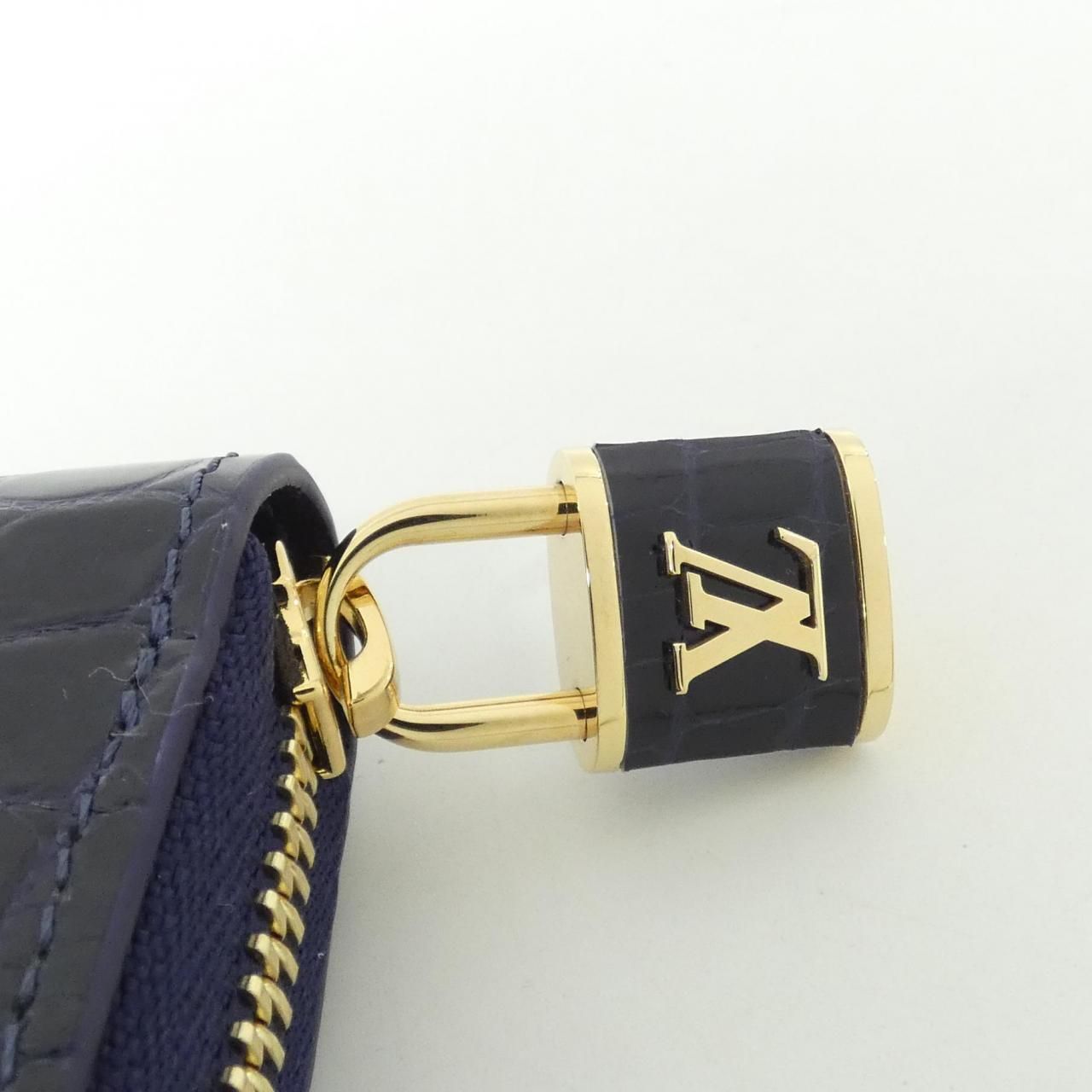 Louis Vuitton Exotic Leather Zippy Wallet — view 3