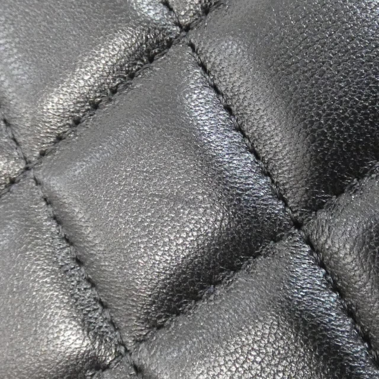 Chanel Shoulder Bag Black — view 5
