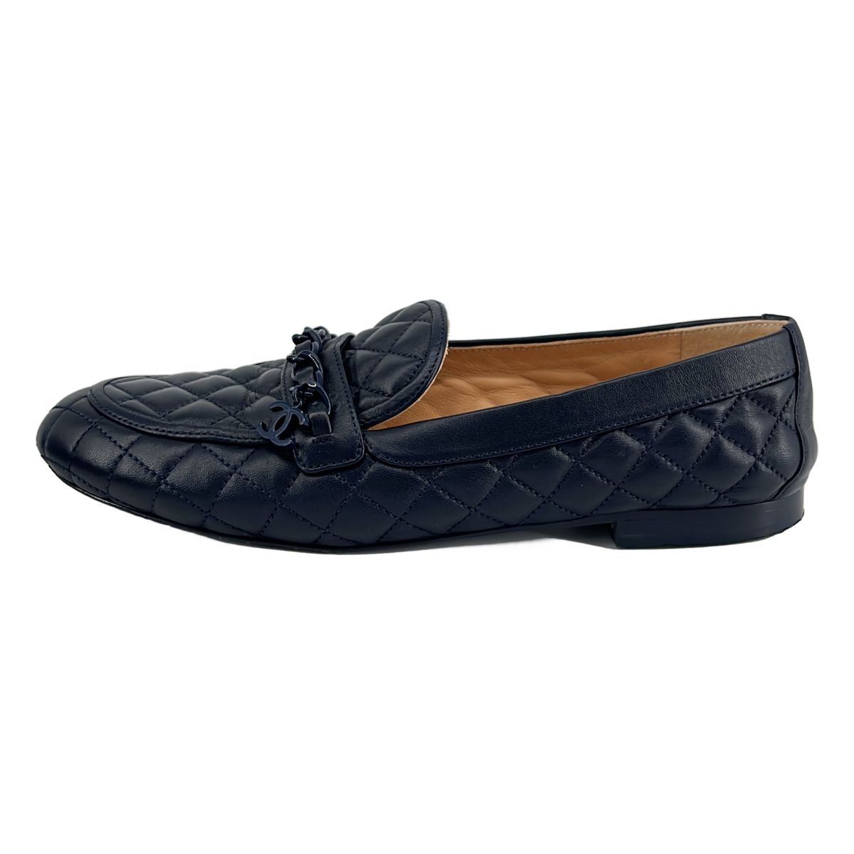 Chanel Quilted CC Logo Chain Pumps Navy Heel 37.5 — view 2