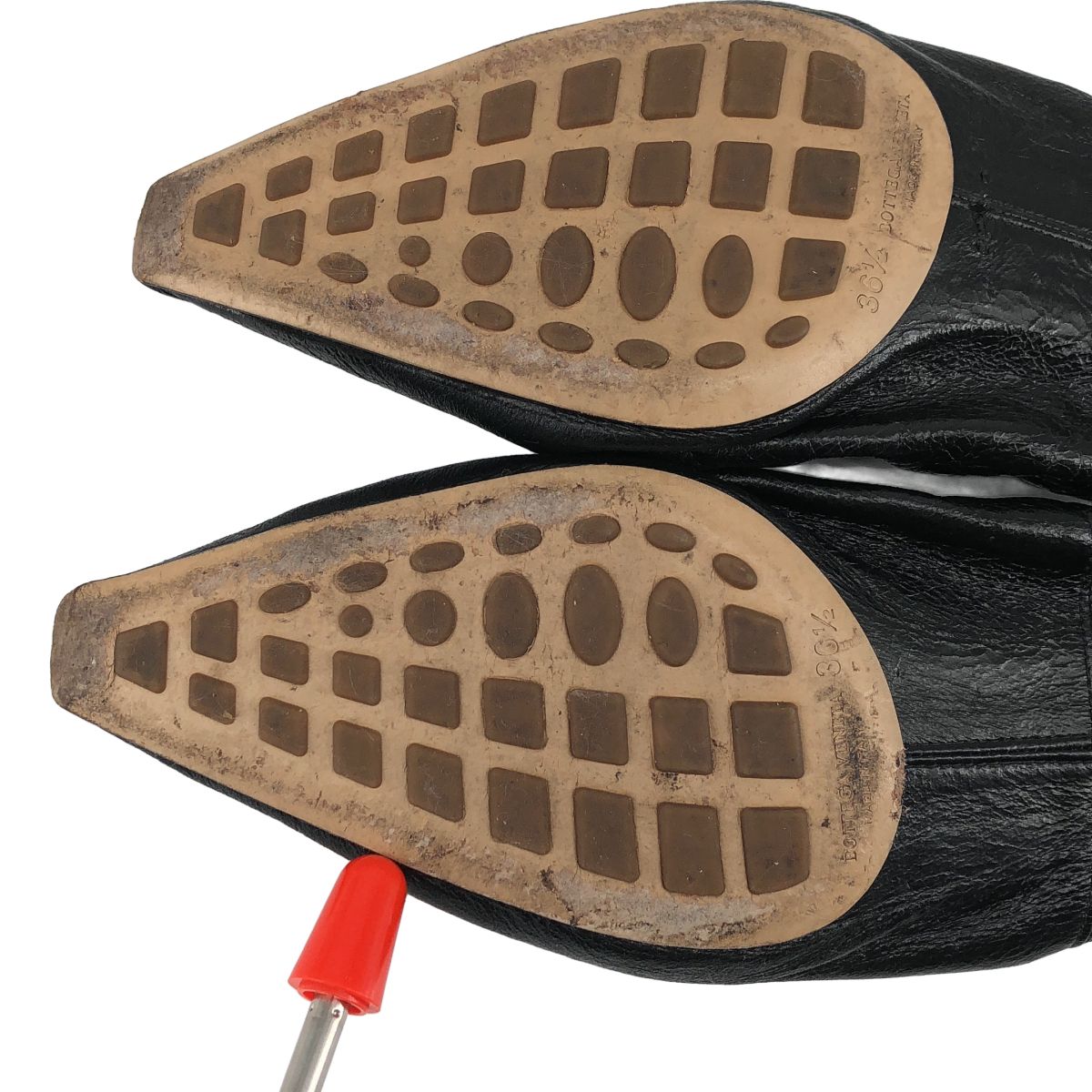 Bottega Veneta Almond Leather Flat Shoes Black 36.5 — view 7