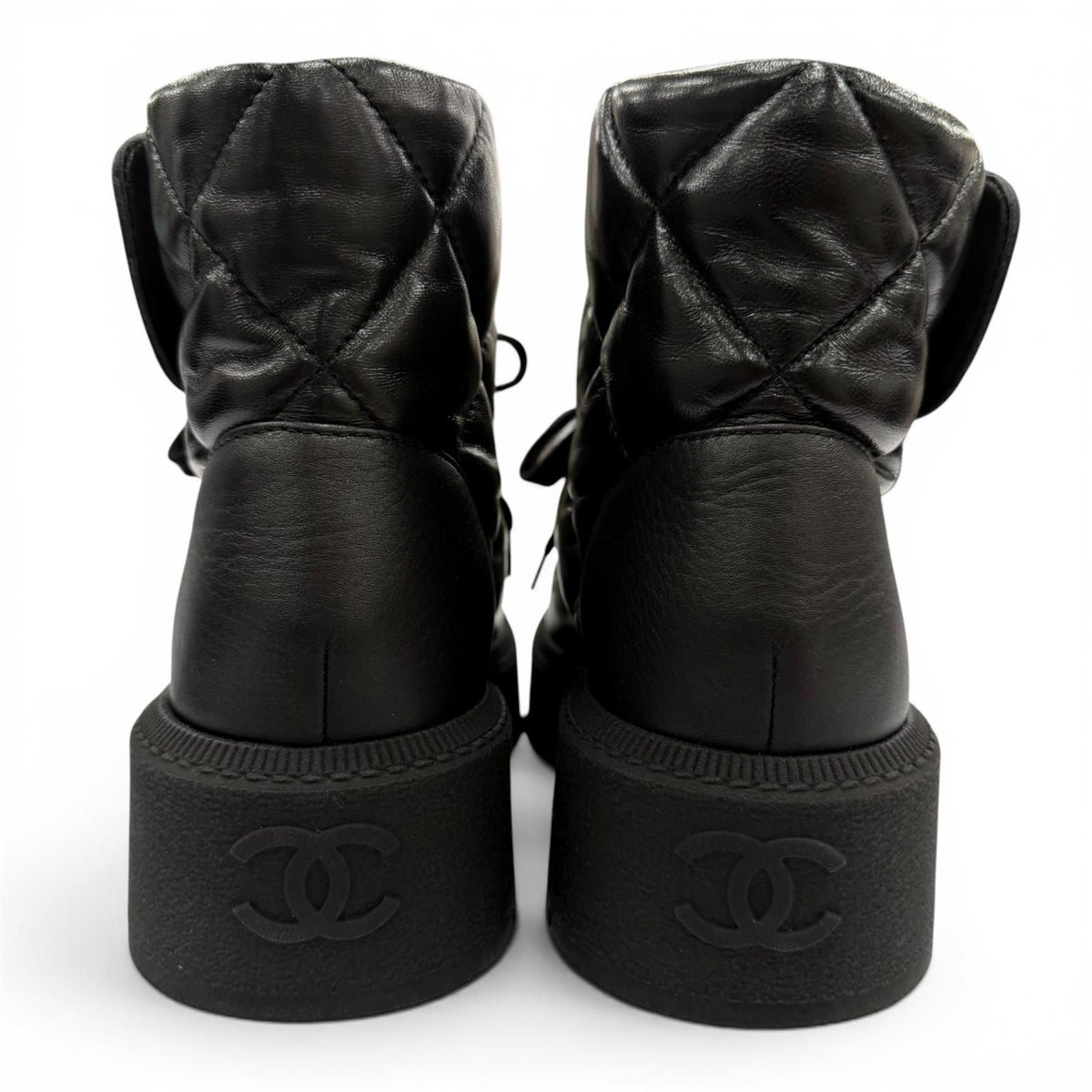 Chanel Quilted Chain CC Logo Turnlock Leather Short Boots Black 34 — view 4