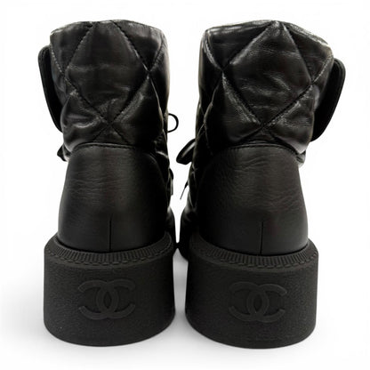Chanel Quilted Chain CC Logo Turnlock Leather Short Boots Black 34 — view 4