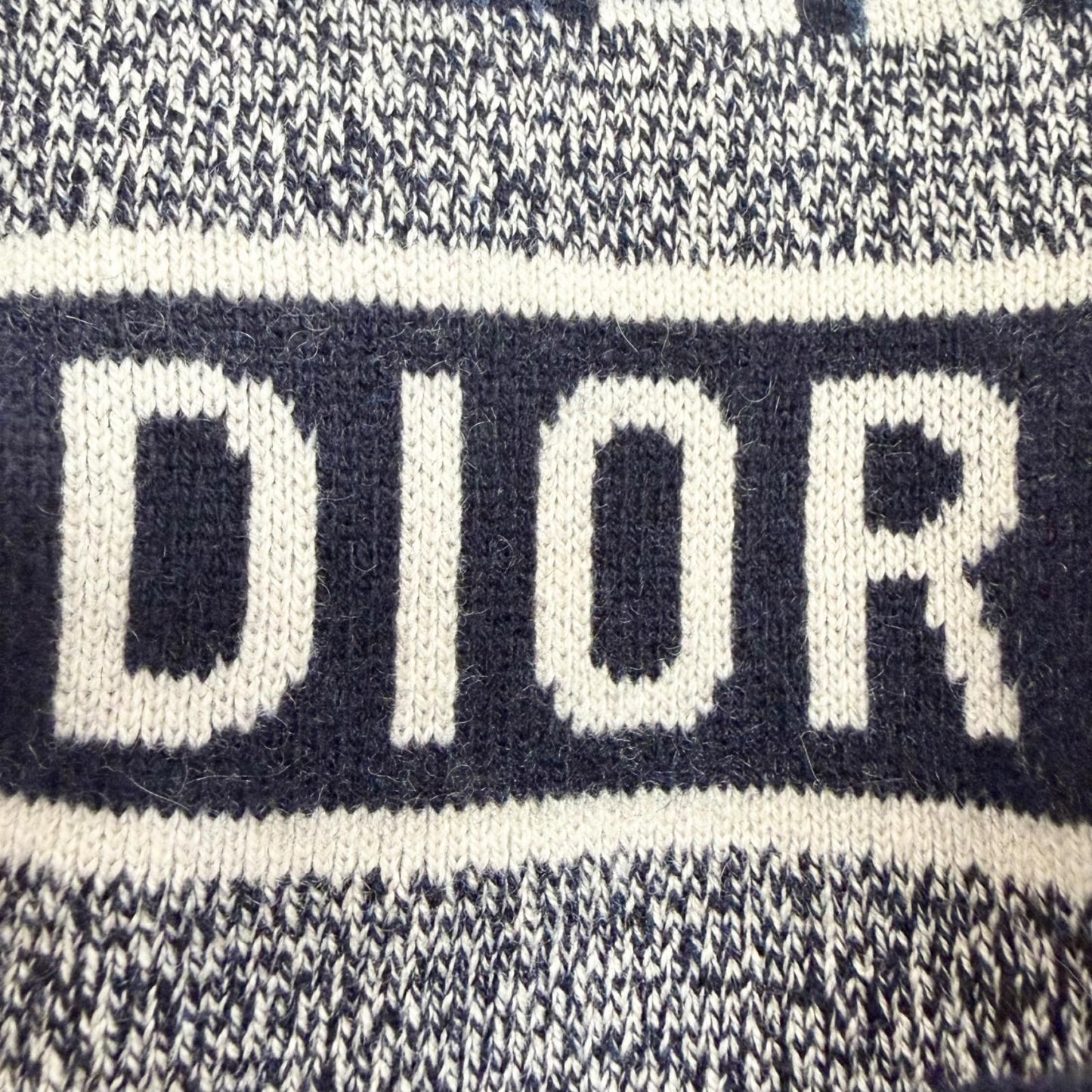 Dior Cashmere 97% Oblique Logo Reversible Long Sleeve Knit Navy 44 Sweater — view 7