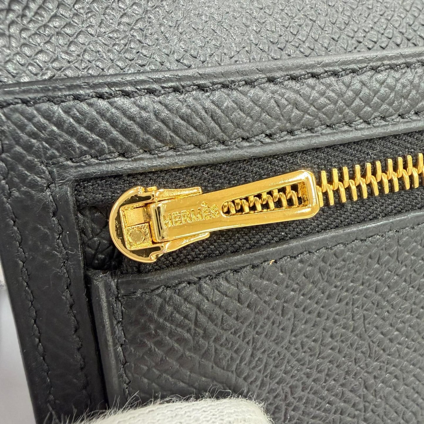 Hermes Bearn Combination Compact Wallet Veau Epsom Gold Trifold Black — view 9