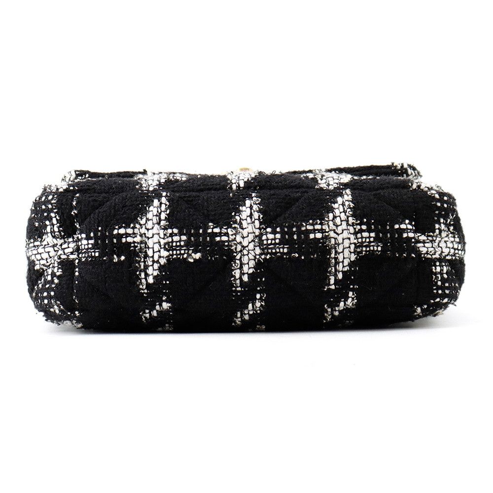 Chanel Chain Shoulder Bag 19 Flap CC Logo Tweed Black White — view 3