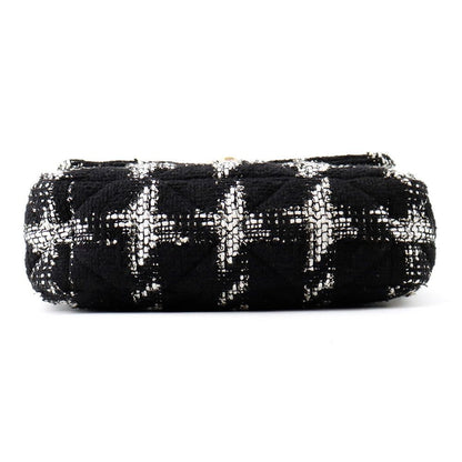 Chanel Chain Shoulder Bag 19 Flap CC Logo Tweed Black White — view 3