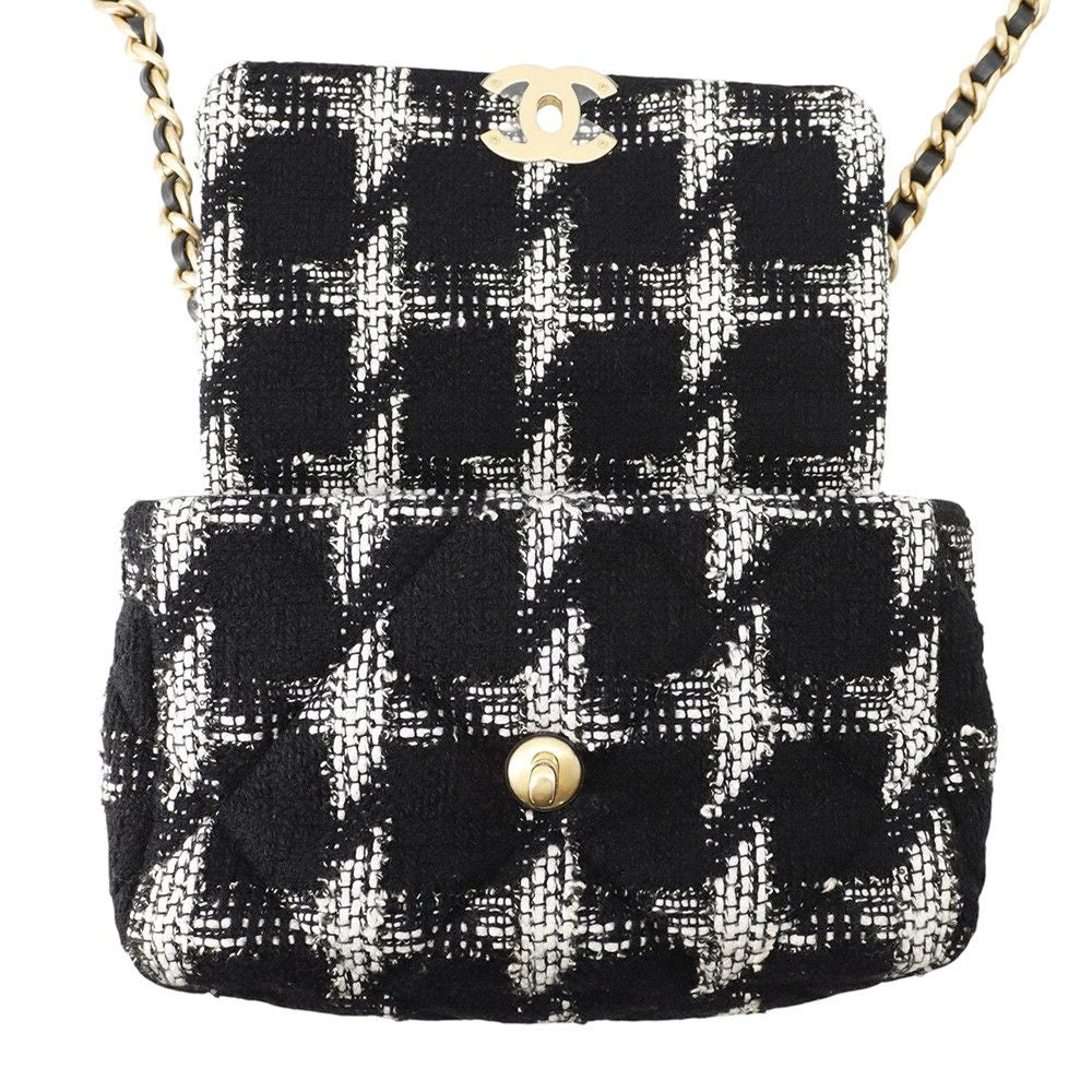 Chanel Chain Shoulder Bag 19 Flap CC Logo Tweed Black White — view 5