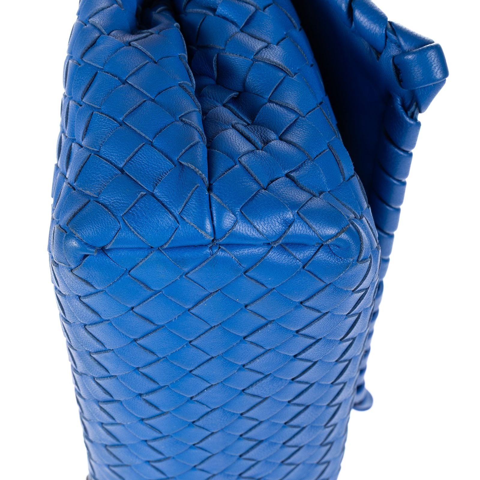 Bottega Veneta Ophidia Cross Bodyblue Intrecciato Calfskin Leathera Crossbody — view 7