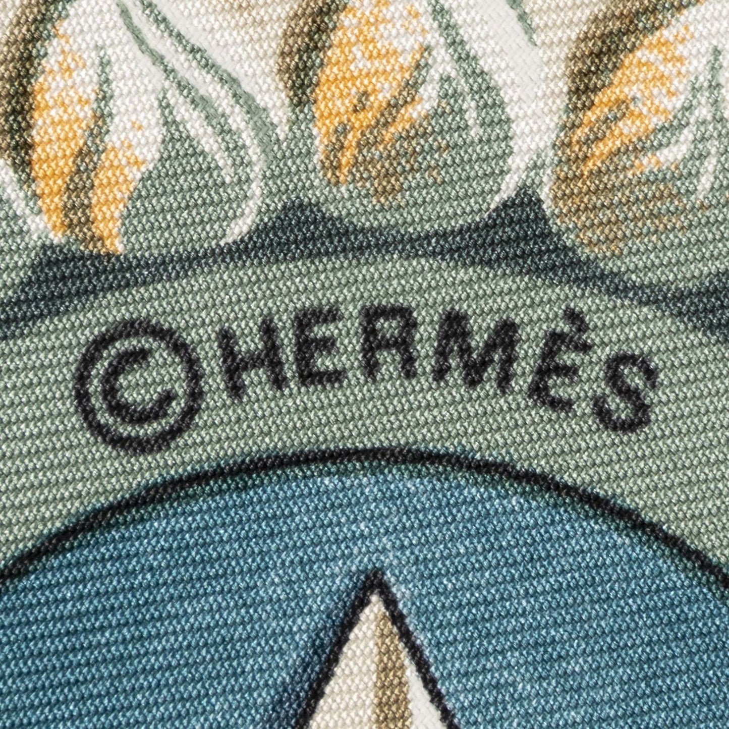 Hermes Scarf Yellow Green Twillsilk — view 4