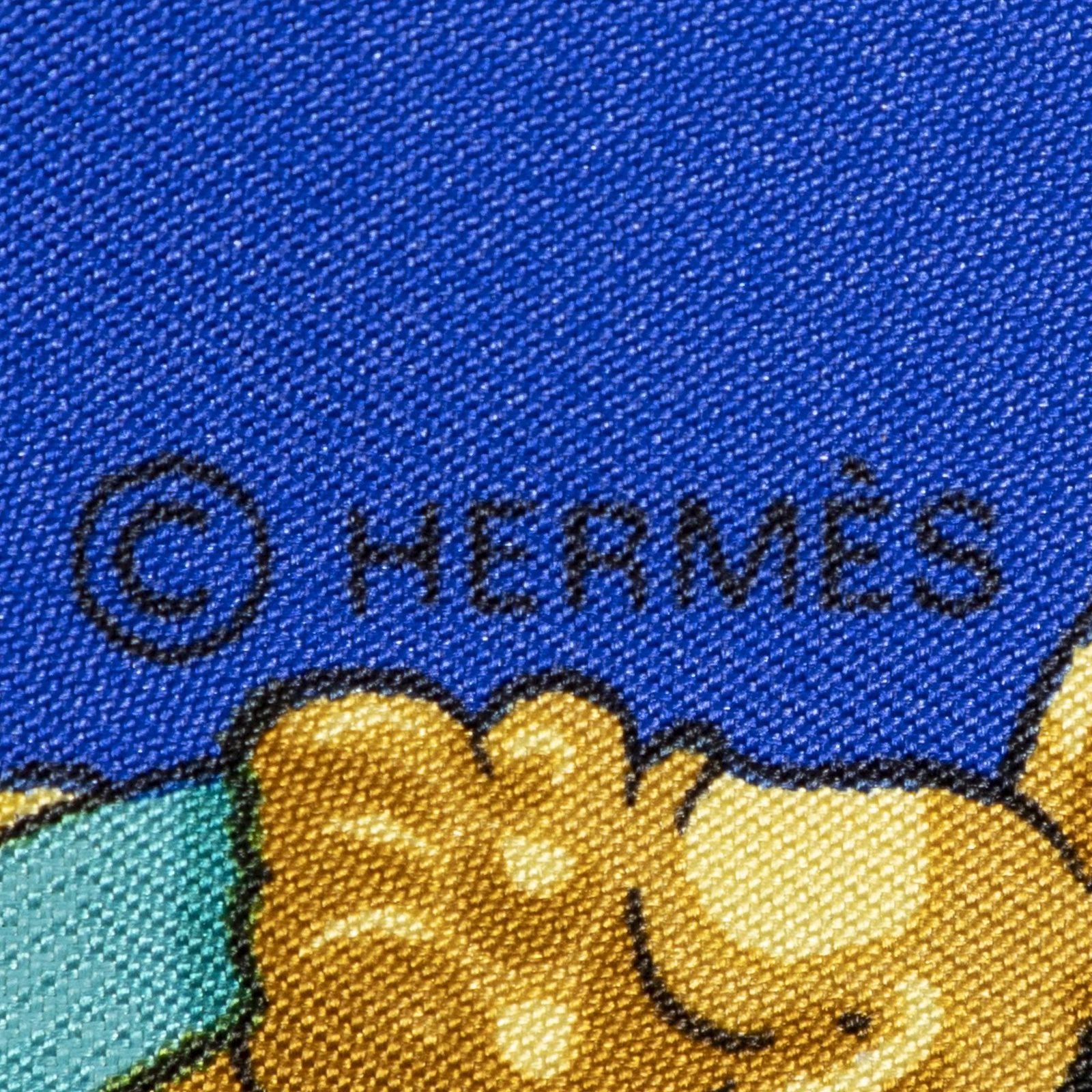 Hermes Scarf Blue Beige 100% Twillsilk — view 4