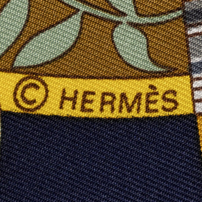 Hermes Scarf Red Navy Beige 100% Twillsilk — view 4