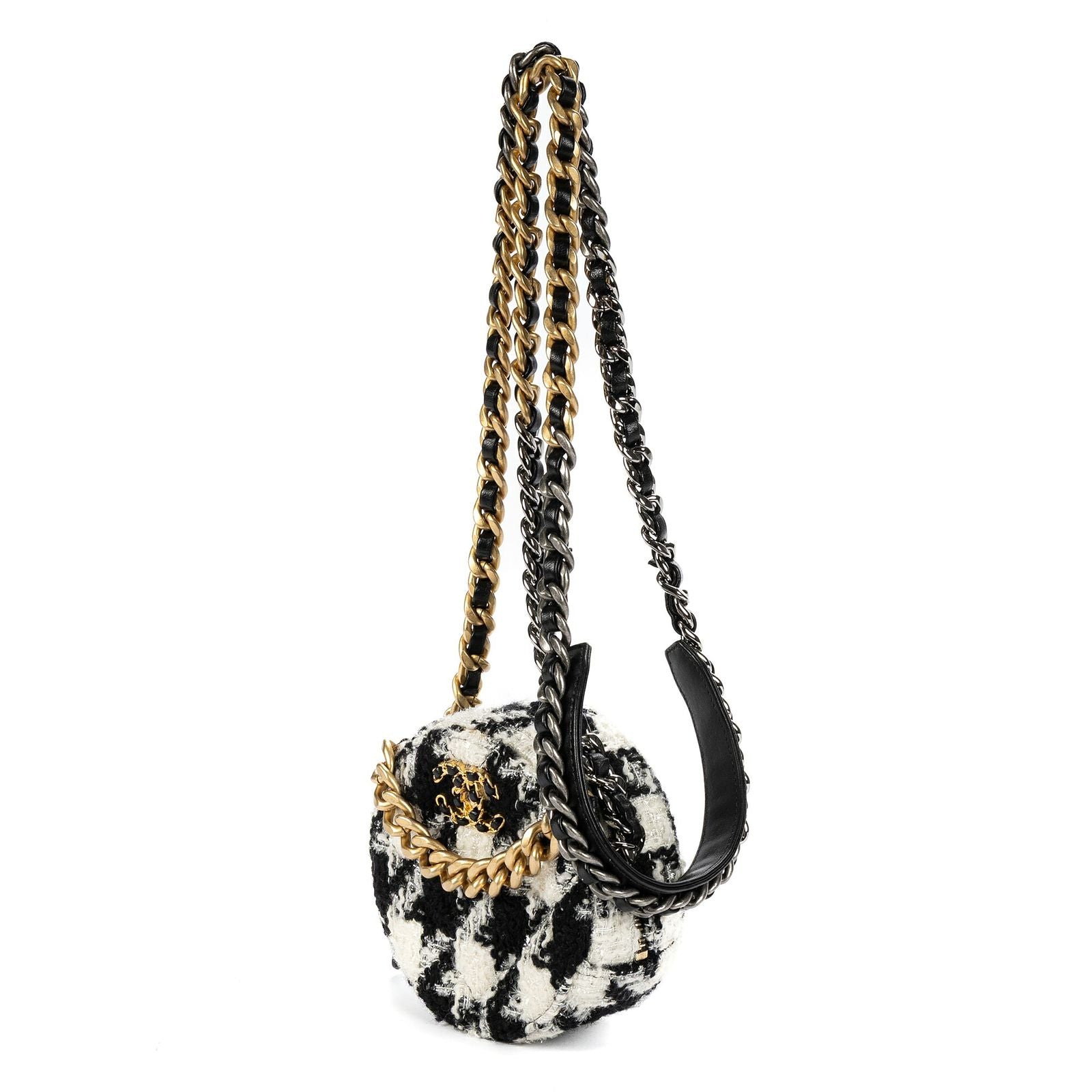Chanel 19 Round Clutch Chain Shoulder Bag Black White Quilted Tweed — view 2