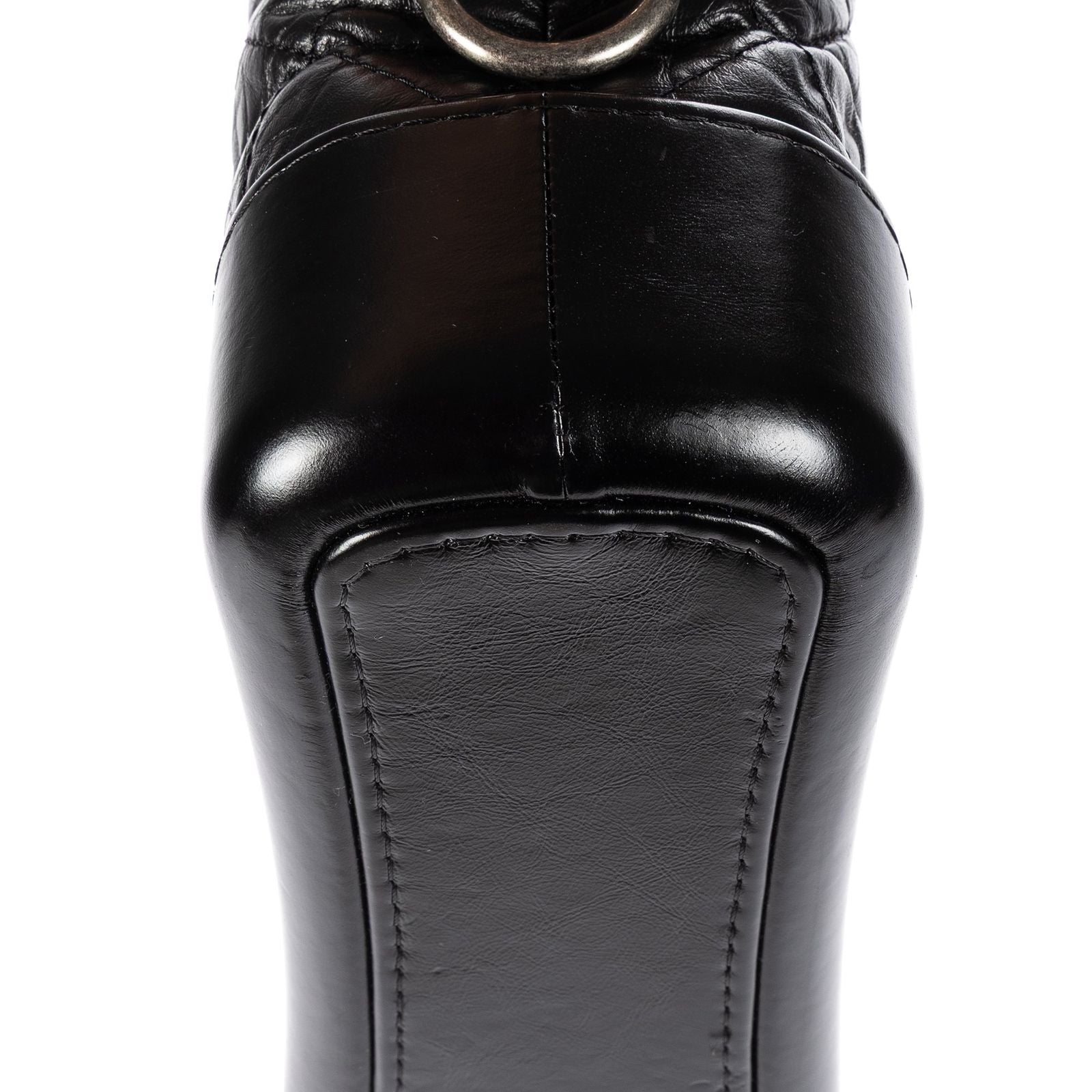 Chanel Gabrielle Hobo Black Quilted Lambskin Leather — view 7