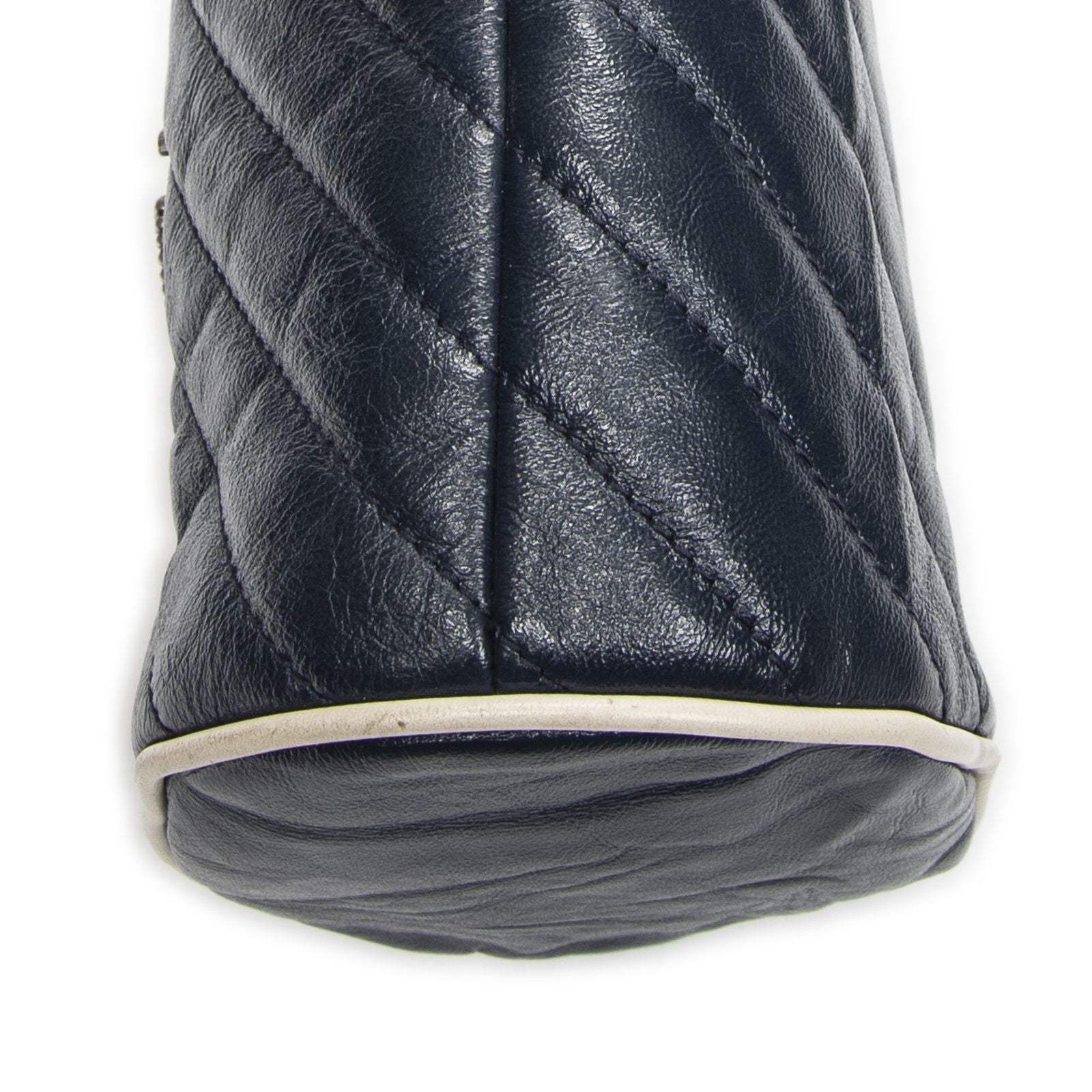 Gucci GG Marmont Torchon Bucket Bag Navy Matelasse Calfskin — view 8