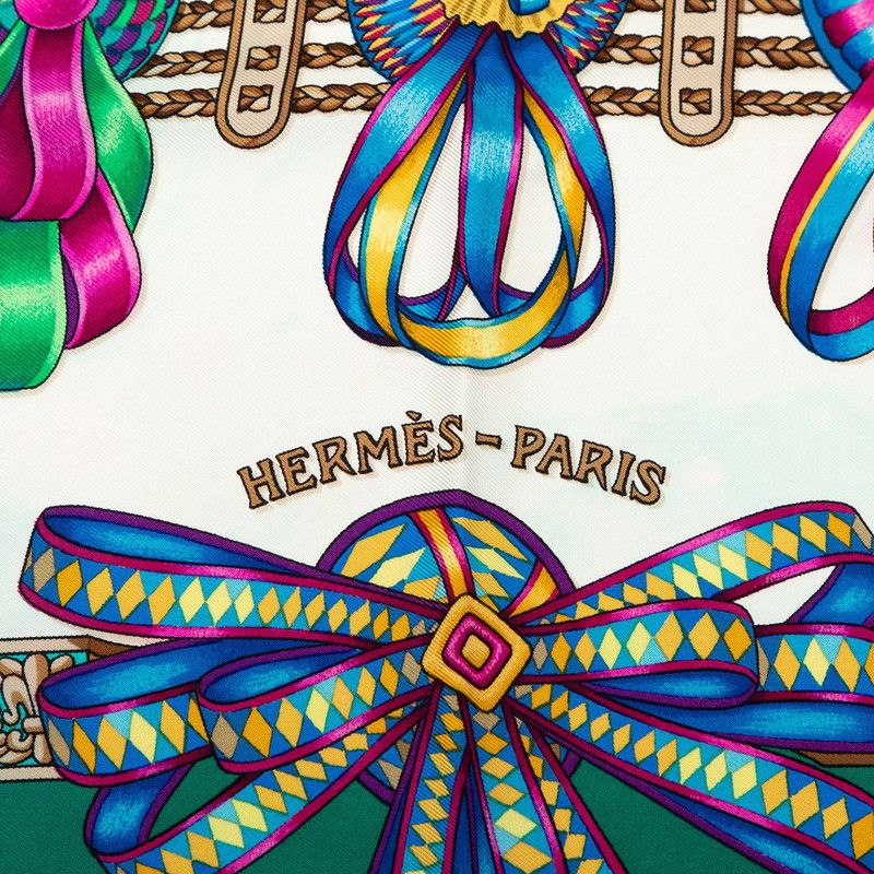 Hermes Carre 90 les Rubans du Cheval Horse Ribbon Decoration Scarf Green Ivory — view 3