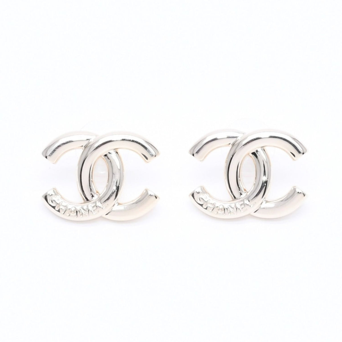 Chanel 25P Earrings CC Logo Light Gold 25