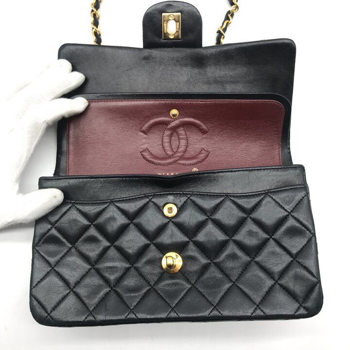 Chanel CC Logo Quilted Double Flap Lambskin Turnlock Chain Shoulder Bag Black — view 7