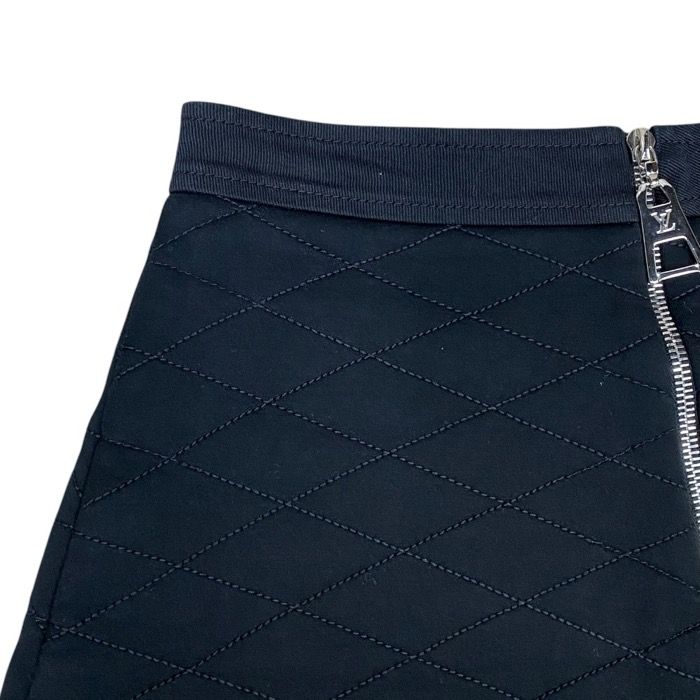 Louis Vuitton Quilted Mini Skirt Trapezoid Monogram Pattern Patch Pocket Cotton — view 4
