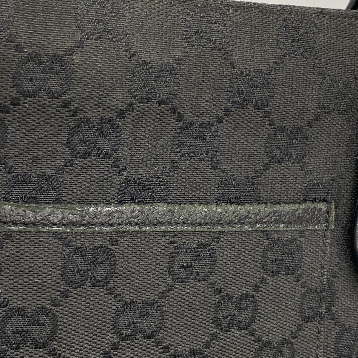 Gucci Shoulder Bag GG Canvas Black Gold — view 7