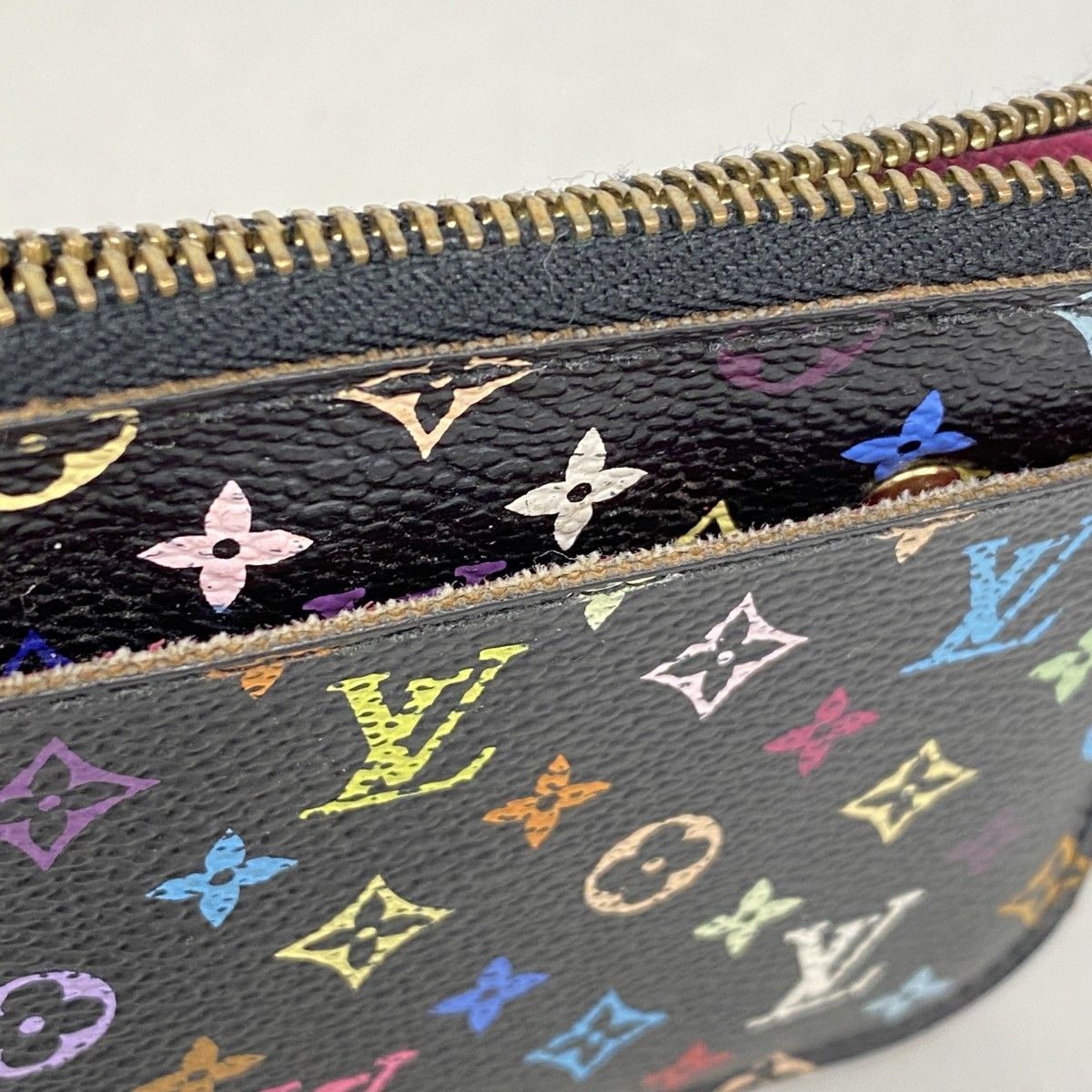 Louis Vuitton Coin Case Monogram Multicolor Pochette Cles Noir — view 6