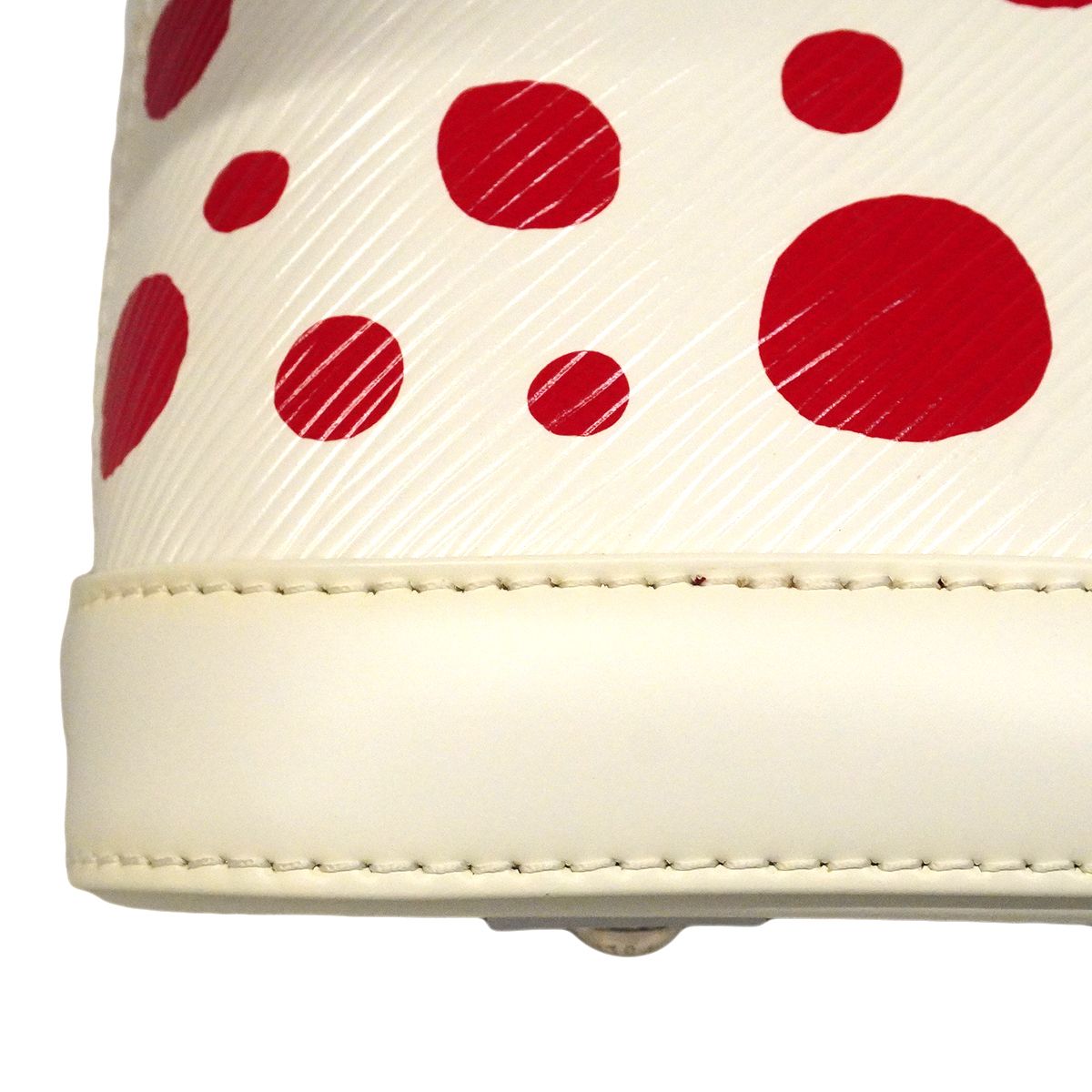 Louis Vuitton Handbag Epi Alma BB Blanc 2-Way — view 6
