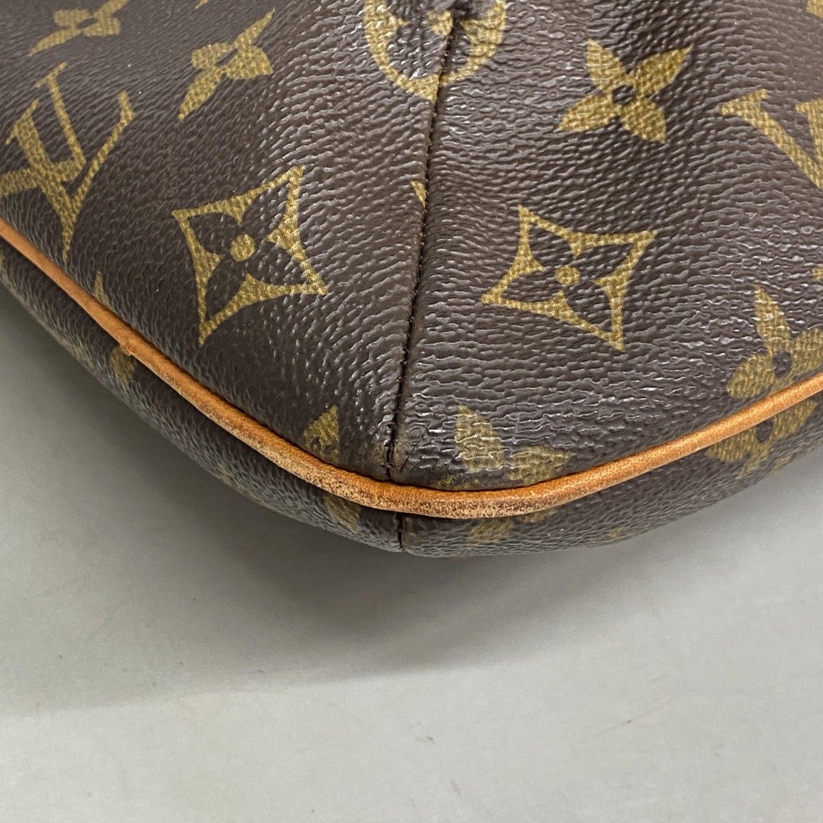 Louis Vuitton Shoulder Bag Monogram Musette Brown — view 6