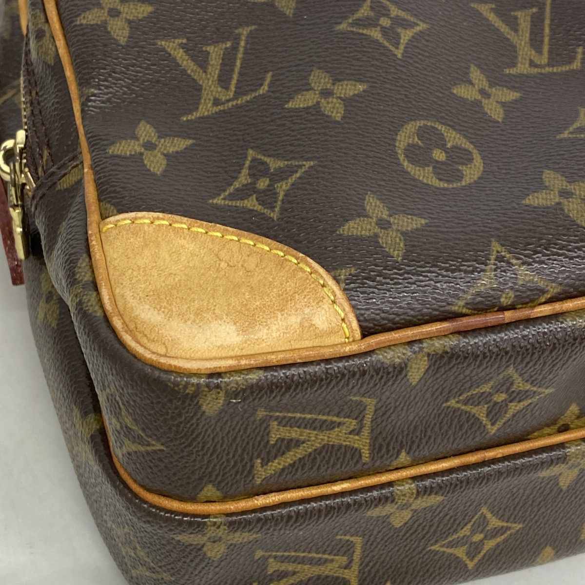 Louis Vuitton Shoulder Bag Monogram Amazon Brown — view 7