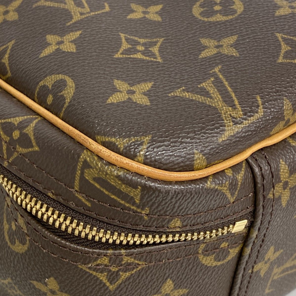 Louis Vuitton Handbag Monogram Excursion Brown — view 7