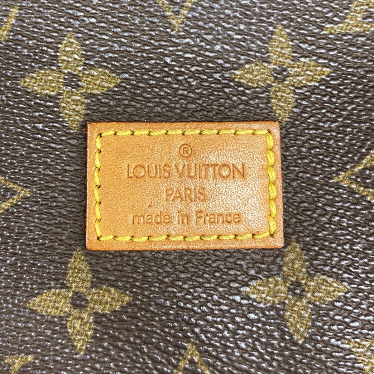 Louis Vuitton Shoulder Bag Monogram Saumur 30 Brown — view 5