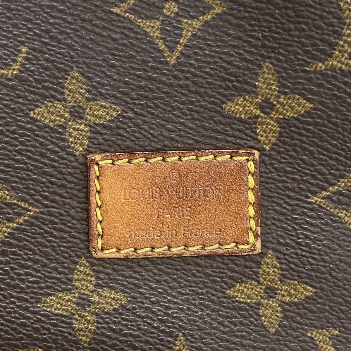 Louis Vuitton Shoulder Bag Monogram Saumur 30 Brown — view 5