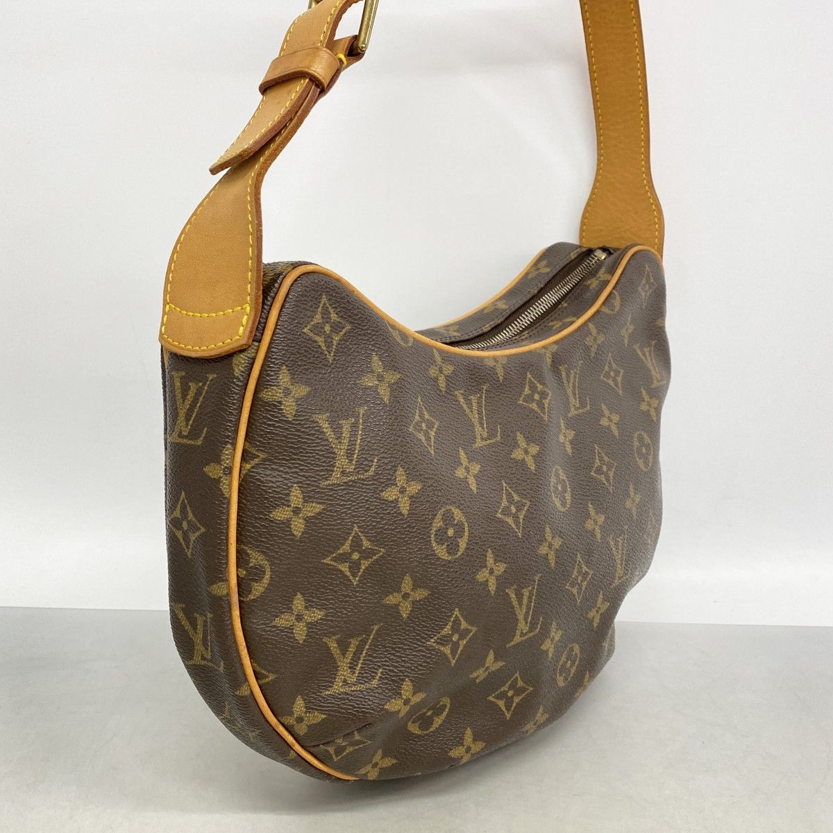 Louis Vuitton Shoulder Bag Monogram Croissant MM Brown — view 2