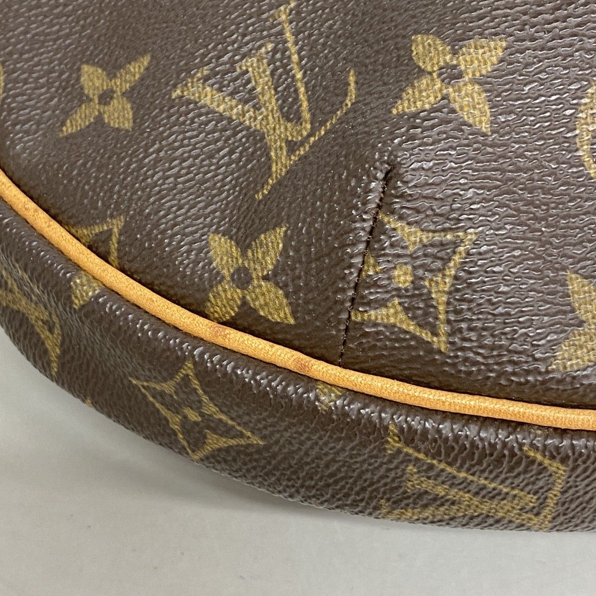 Louis Vuitton Shoulder Bag Monogram Croissant MM Brown — view 6